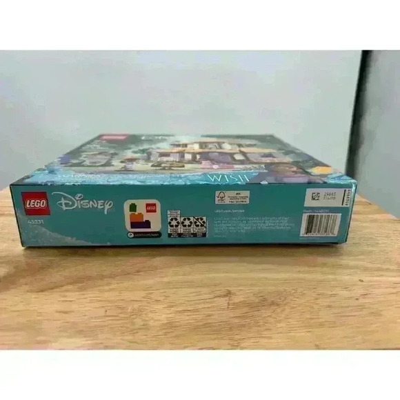 LEGO Disney Wish Princess: Asha's Cottage (43231) - New In Box - Picture 7 of 7